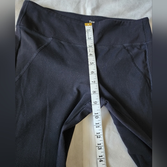 TNA leggings Size Large - Picture 5 of 9